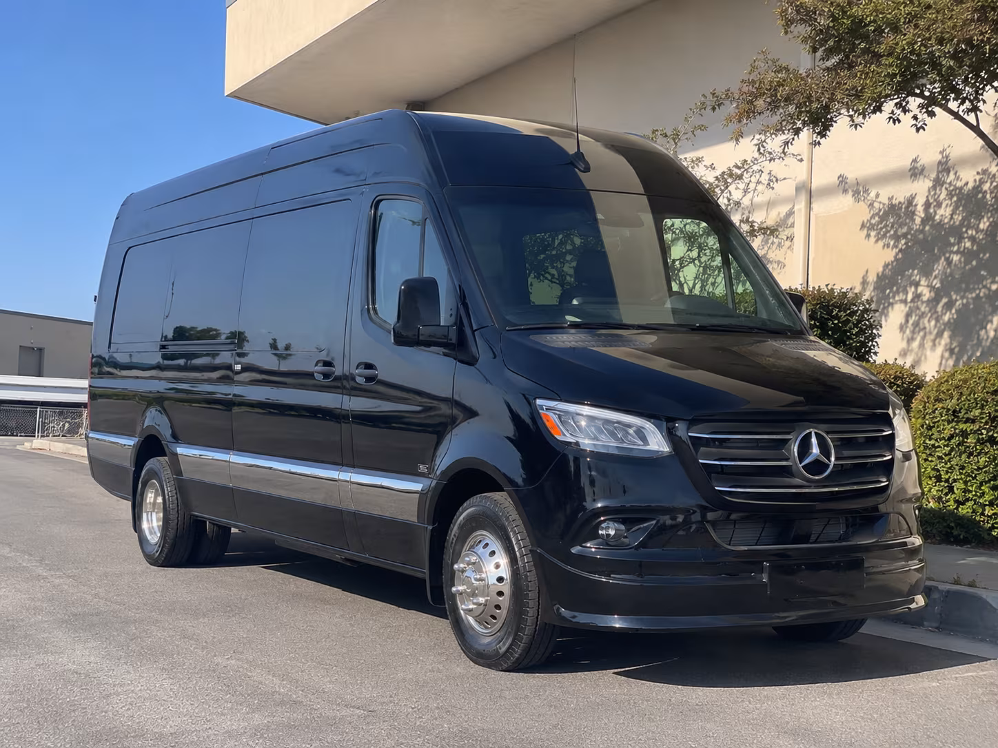 Mesa Airport Shuttle & Transportation party bus exterior
