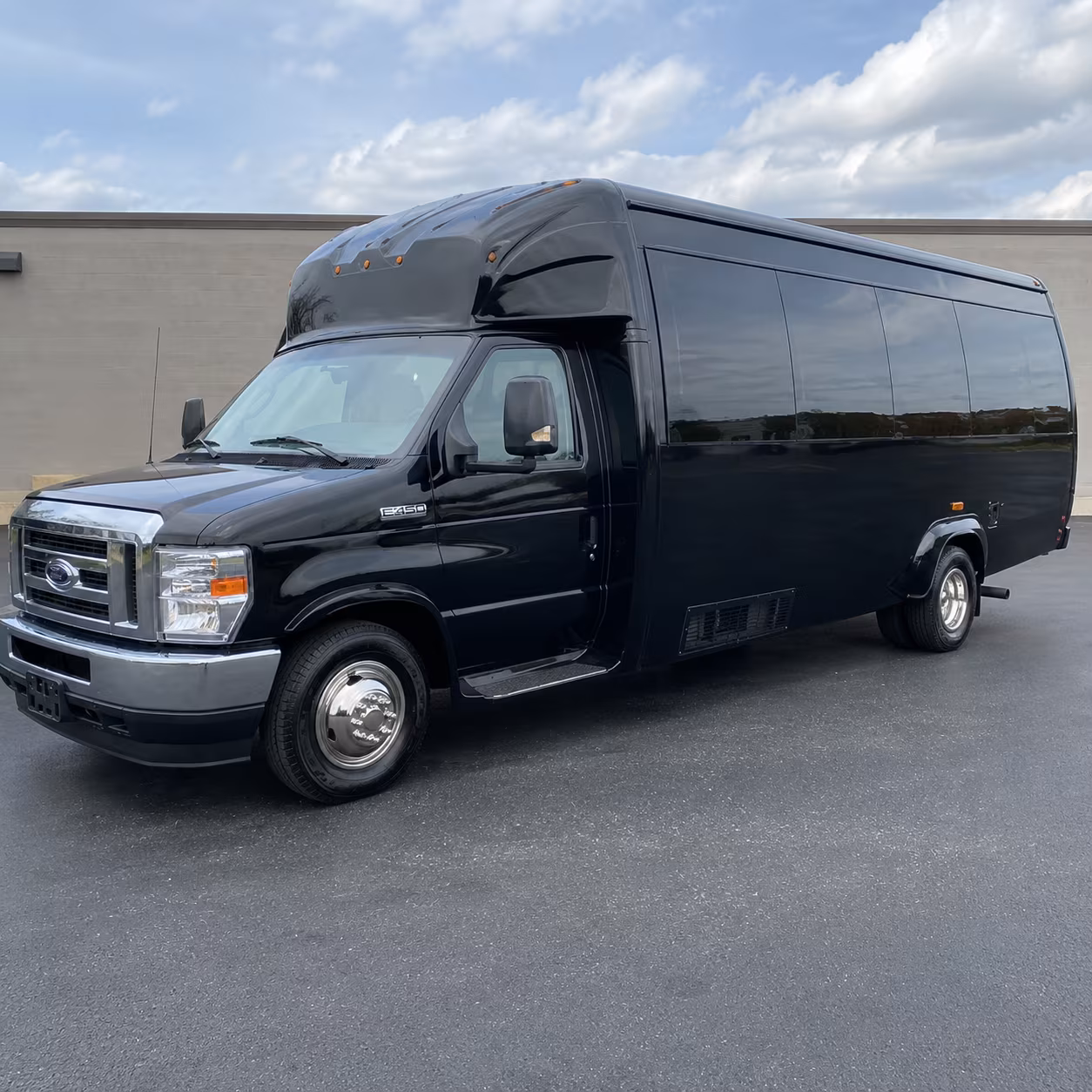 Mesa Birthday, Sweet 16, & Quinceañera Transportation onboard seating