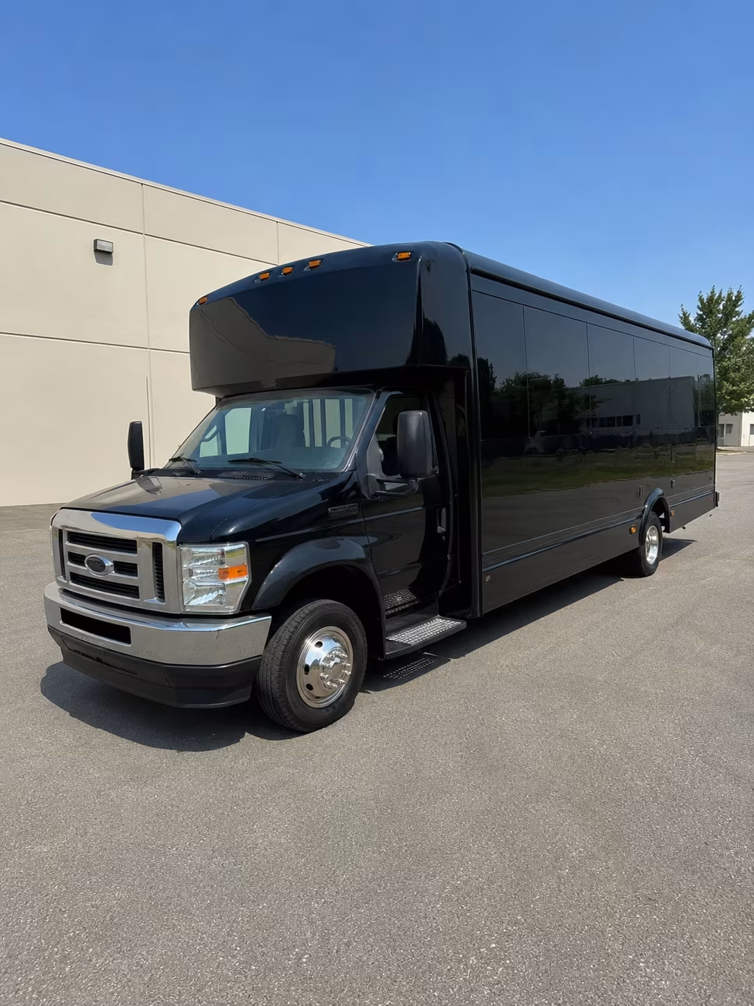 Mesa Prom & Homecoming Transportation onboard seating