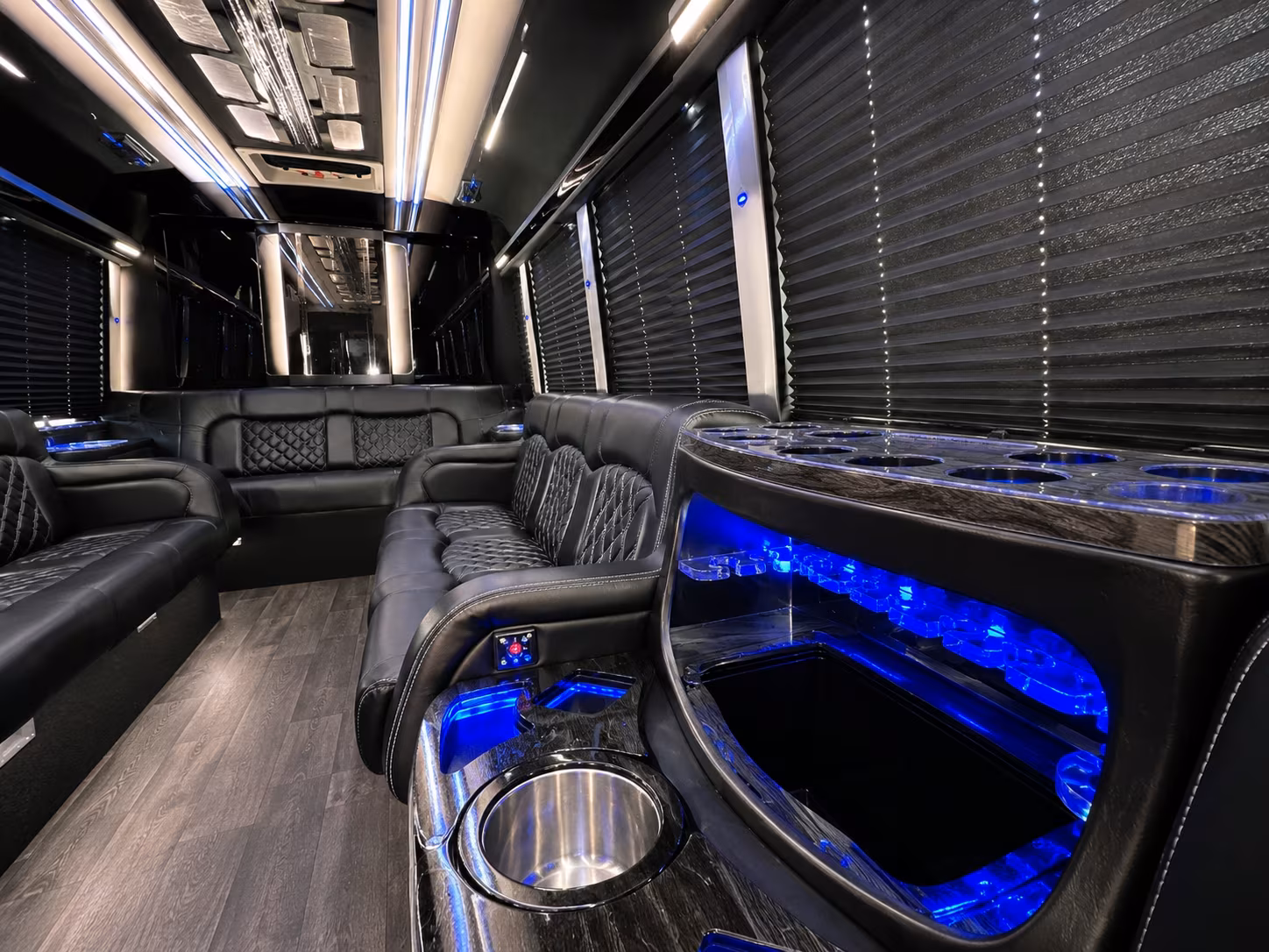 Mesa Winery Tour & Pub Crawl Transportation party bus exterior