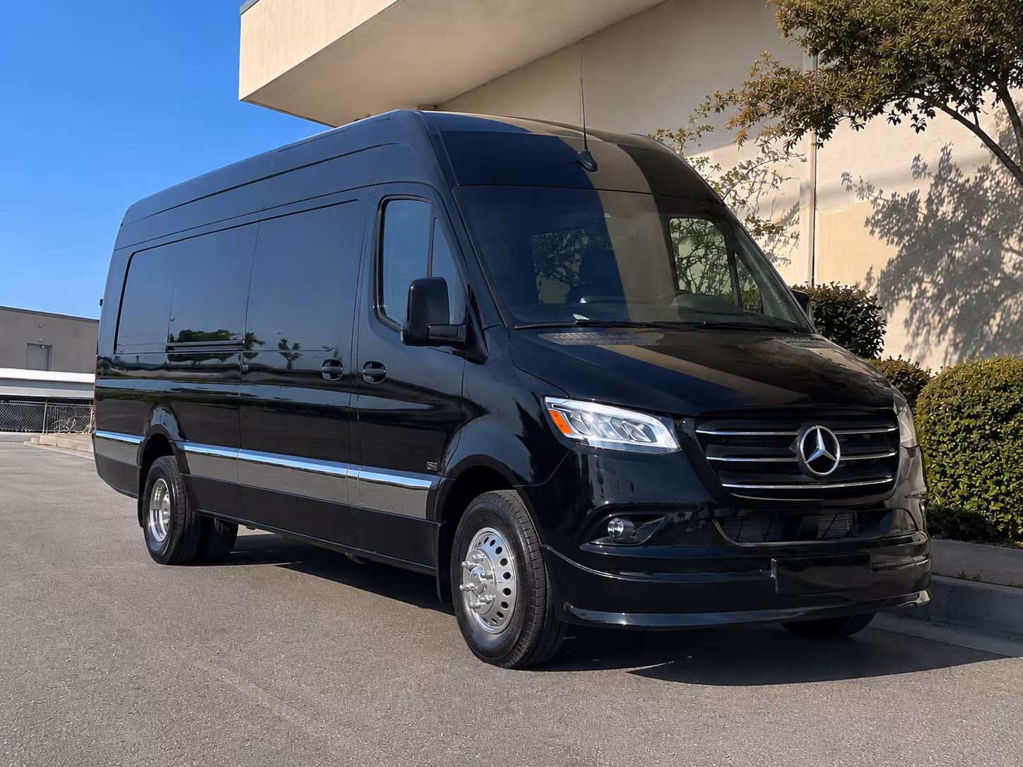 Scottsdale Wedding Transportation & Shuttle Service